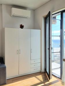 Sunny-Endless Summer Mamaia Nord Apartaments
