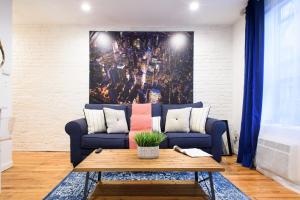 26-4B Newly Furnished 1BR W D Courtyard