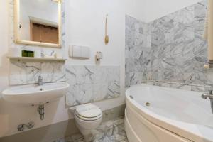 Keys of Italy - F4 - Fiesolana 24 - Santa Croce one bedroom flat 2 to 4 guests