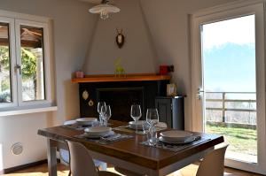 VillaTullia Ferienhaus mit Seesicht Gardasee