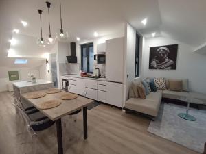 Appartements Monte Carlo Monaco Border - luxury, modern, cozy with home feelings and See View : photos des chambres