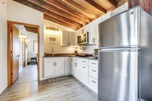 Ocean-View Oregon Coast Vacation Rental with Deck