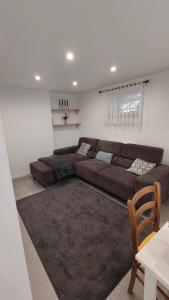 Appartements Bel appartement F2 entierement renove : photos des chambres