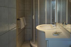 Maisons de vacances Hostellerie de la Motte jean : Chambre Double