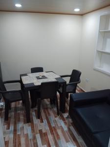 aparta estudio cerca al aeropuerto espectacular 2