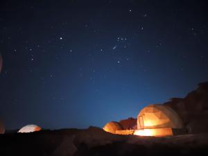 Wadi Rum stargazing camp