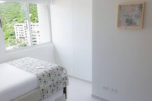 APARTAMENTO CON HERMOSA VISTA AL MAR