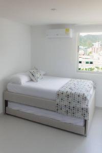 APARTAMENTO CON HERMOSA VISTA AL MAR