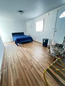 LittleBettysCrashPad - Miraleste