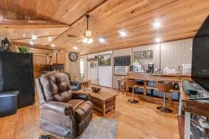 Peaceful Kentucky Countryside Cabin with Porch - هوبكينزفيل