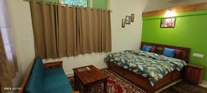 The Moon Light Home stay