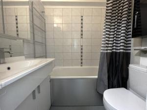Studio 3 pers. avec balcon sud, accès pistes, quartier Preyerand, Les Menuires - FR-1-452-386
