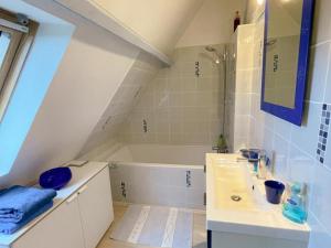 Maisons de vacances Gite Fondettes, 4 pieces, 6 personnes - FR-1-381-561 : photos des chambres