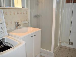 Appartement cosy 3P, 6 pers, plage à pied, parking, navette gratuite, La Croix-Valmer - FR-1-226B-183