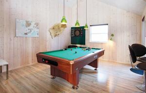 Cozy Home In Vejers Strand With Wifi