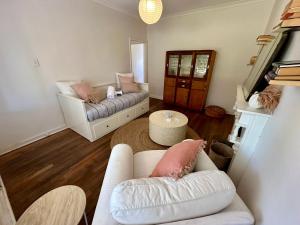 Barefoot Beach Cottage