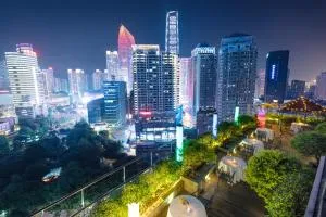 重庆江北观音桥高悦酒店地铁站店 - 白市驿