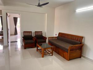 Nirvana Stay, Spacious Fully furnished 2bhk apartment in Mangalore, Full AC for Family