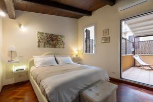 Colosseum private terrace