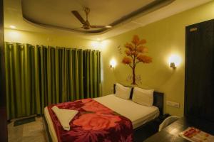Hotel Shantinivas Maithon near Maithon Dam Boat Ghat