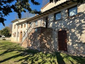 Agriturismo Castelvecchio, Casa Vacanza con piscina a Fabriano