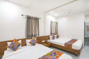 Hotel D Grand - Ahmednagar
