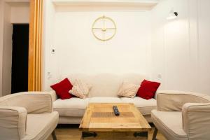 New flat, central and modern in the heart of Vake.