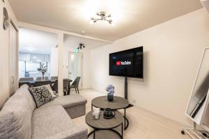 Camellia Tengachayakita