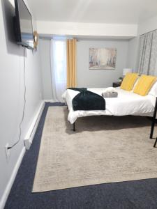 Entire 2-BED Private Apt - EWRNYCOUTLET MALL