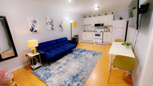 Entire 2-BED Private Apt - EWRNYCOUTLET MALL