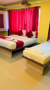 Hotel Icon Near T-2 International Airport Mumbai