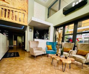 Mc Queen Rooms & Apartments