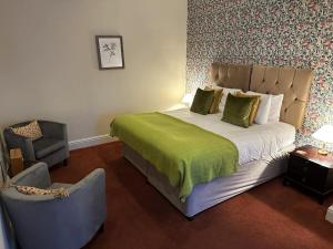 Family Room room in Newton House