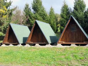 Farm Stay Frank Ozmec Wine and Glamping estate 