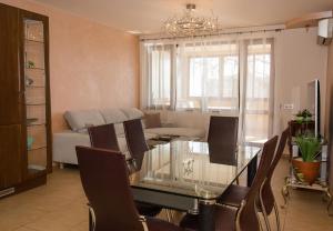 Varna Gem 2BD Flat with Sunny Balcony by Flat Mаnager