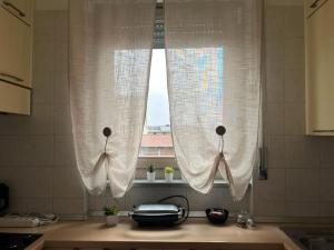 Janes Home - [Netflix, Wi-Fi]