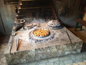 Holiday home in Omis with terrace, air conditioning, WiFi, washing machine 5202-1