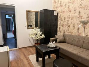 Budget Single Room room in Hotel Funnytime