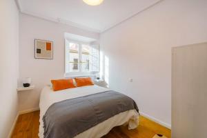 Balcony of the Wall I 1min to avilas ALCAZAR