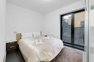 City Paradise x5PAX 2 Parking 5 -By EasyLife Swiss -By EasyLife Swiss - Paradiso