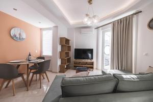 Archangelos SKY Garden Apartment