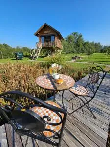 Baumhaus Heuhütte - 塞勒姆