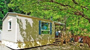 Campings Camping Rives du Lac de Sainte Croix : photos des chambres