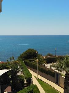 Lovely appartment with stunning sea view, 2nd floor