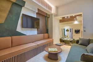 Residence Center of Paris by Studio prestige