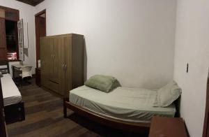 Quarto inteiro, próx ao Centro - República Saideira