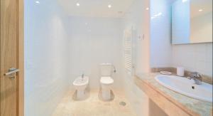 Holidays2Malaga Heroe de Sostoa con piscina junto Estacion AVE y playa