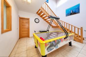 Villa Flavia - Private Pool, Jacuzzi, BBQ and Game Room By Lanzarote Vacation Homes