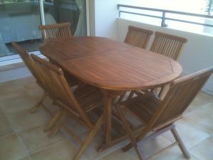 Très beau T3 dans résidence avec piscine à 5 min à pied de la plage et commerces