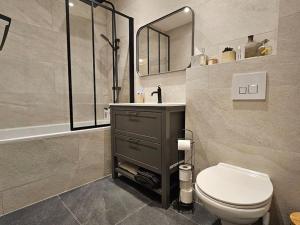 Maisons de vacances Maison familiale 12 couchages, spa et terrasse : photos des chambres